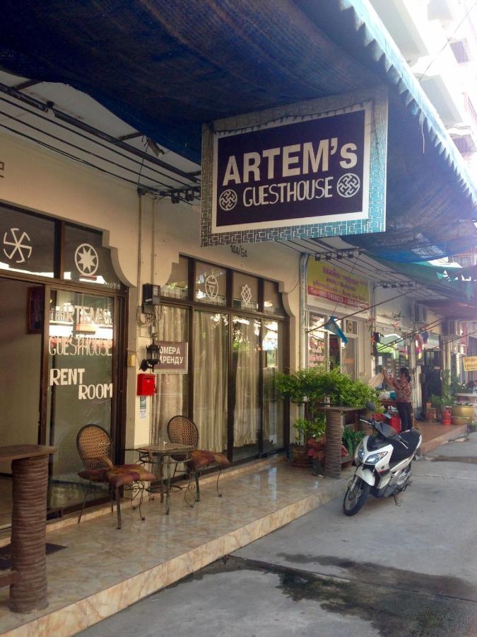 Artem'S Guesthouse Haat Jomtien Eksteriør bilde