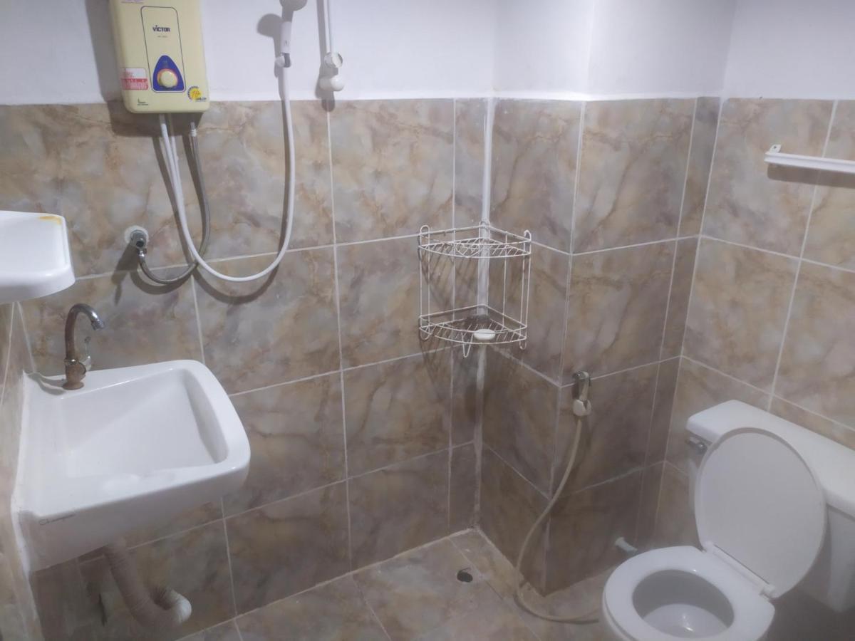 Artem'S Guesthouse Haat Jomtien Eksteriør bilde