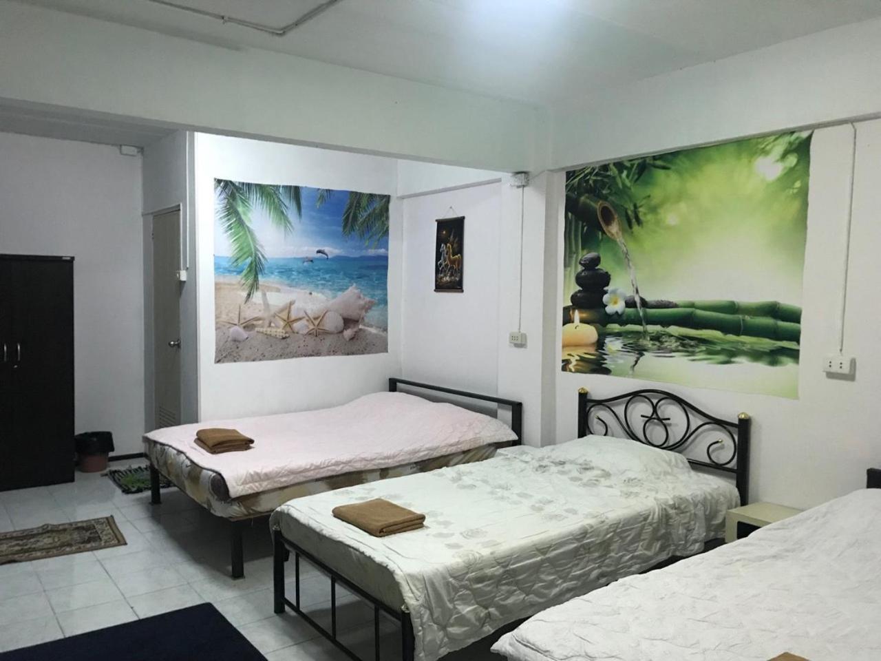 Artem'S Guesthouse Haat Jomtien Eksteriør bilde